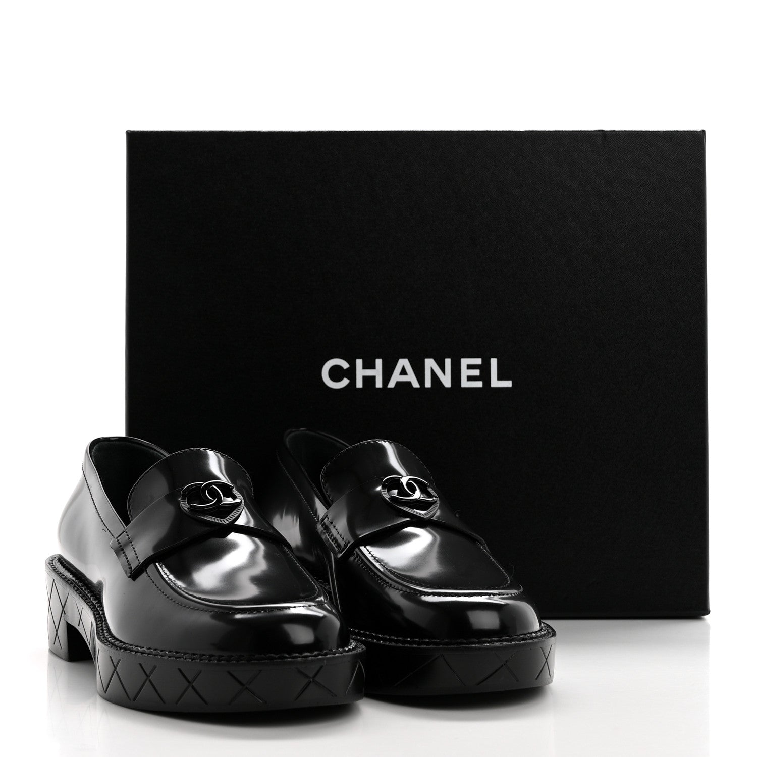 Shiny Calfskin Quilted CC Mocassin Loafers 38 Black