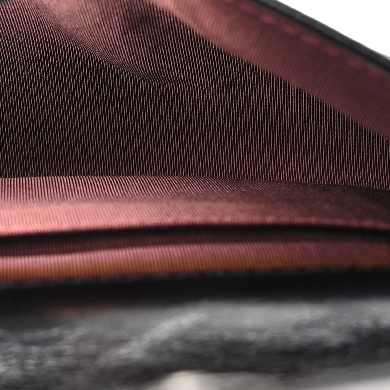 Glazed Calfskin Pilot Essentials Flap Black