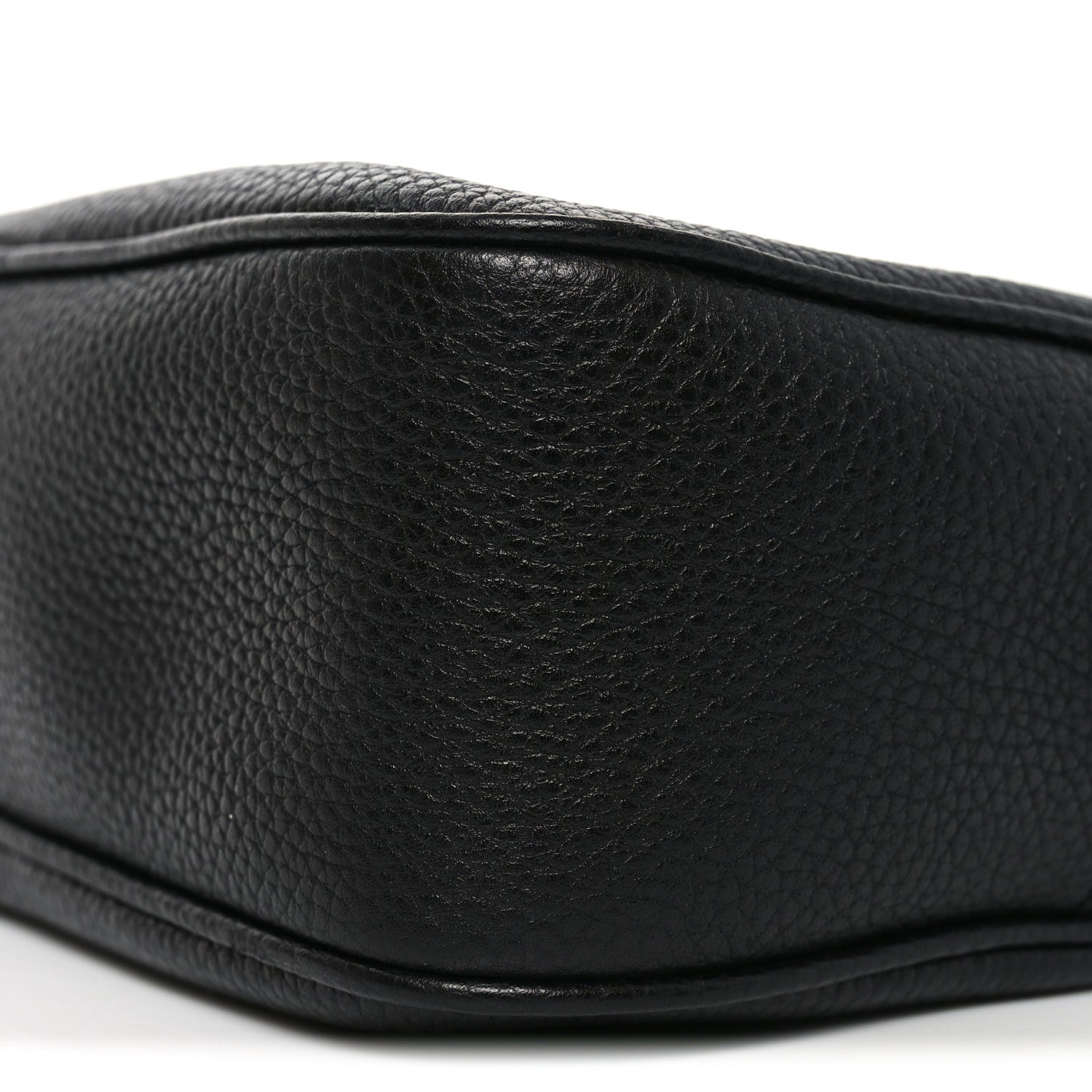 Pebbled Calfskin Small Soho Disco Bag Black