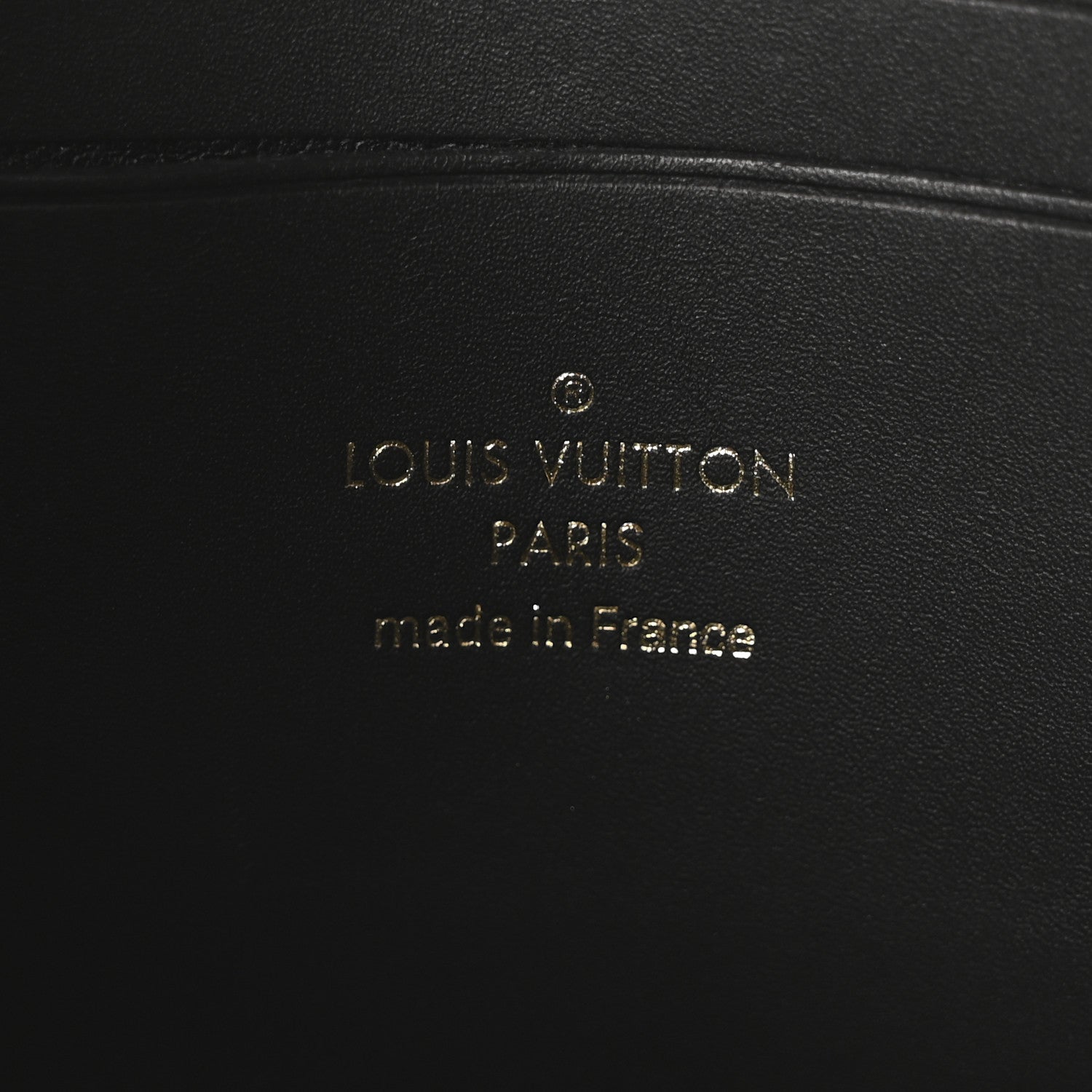 Reverse Monogram Dauphine Chain Wallet