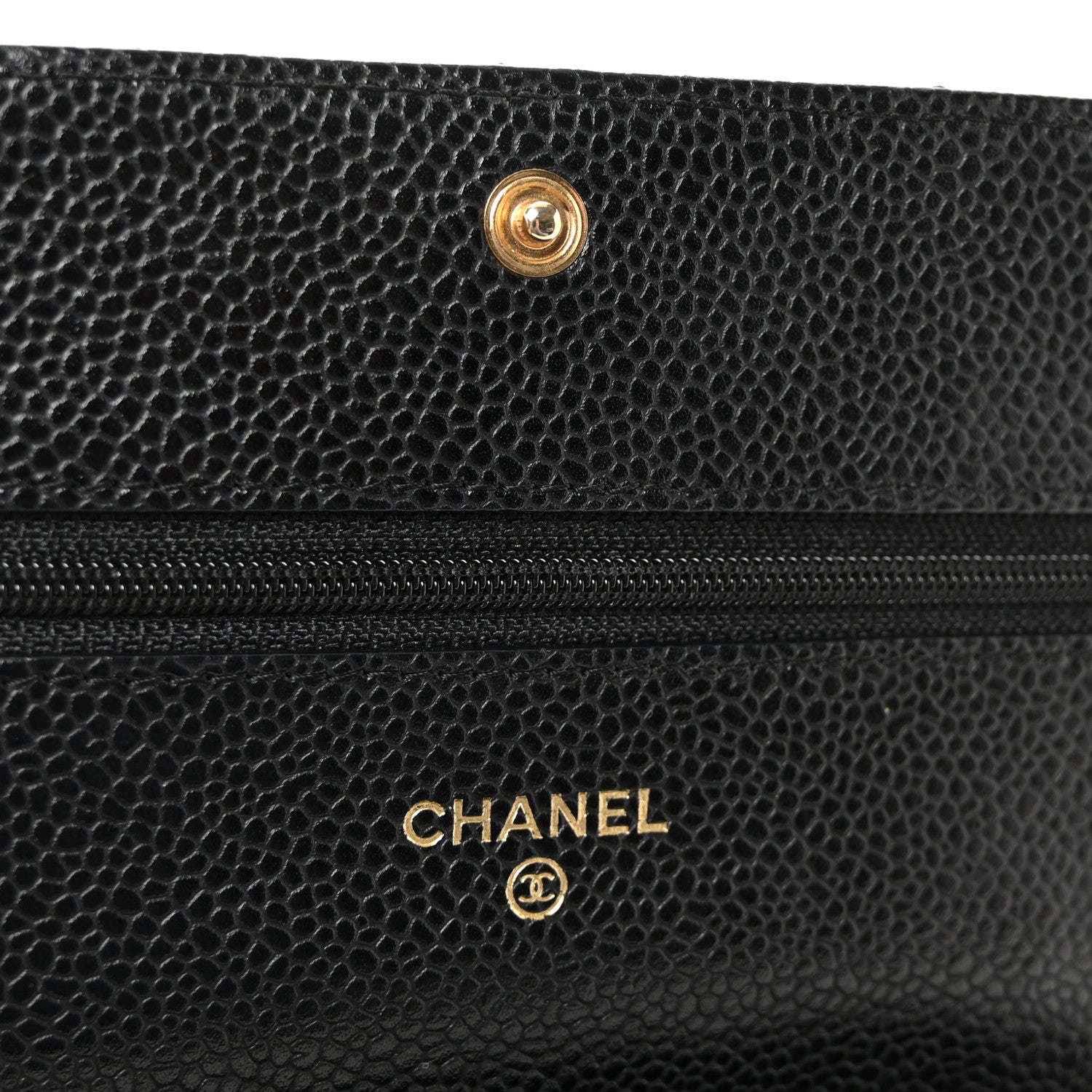Caviar Quilted Wallet on Chain WOC Black