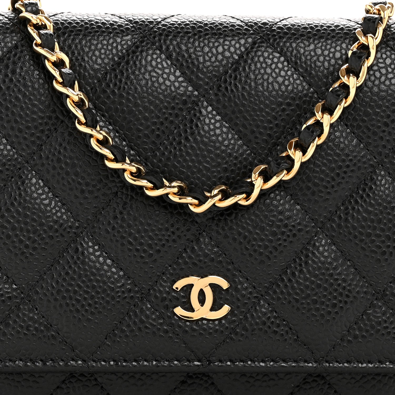 Caviar Quilted Wallet on Chain WOC Black
