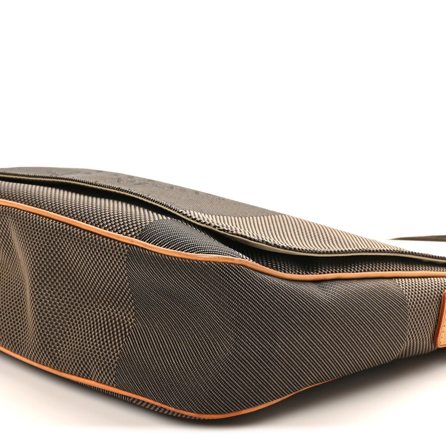 Damier Geant Petit Messenger Bag Terre