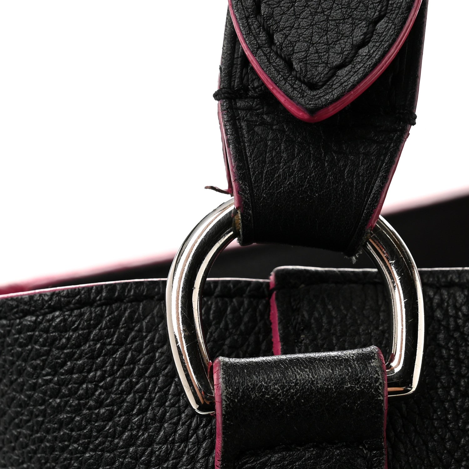Calfskin Lockme Bucket Black