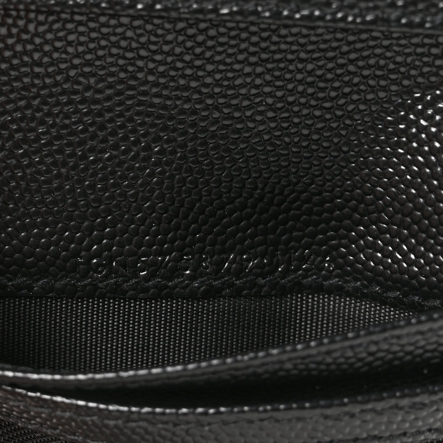 Grain De Poudre Matelasse Chevron Monogram Zipped Card Case Black