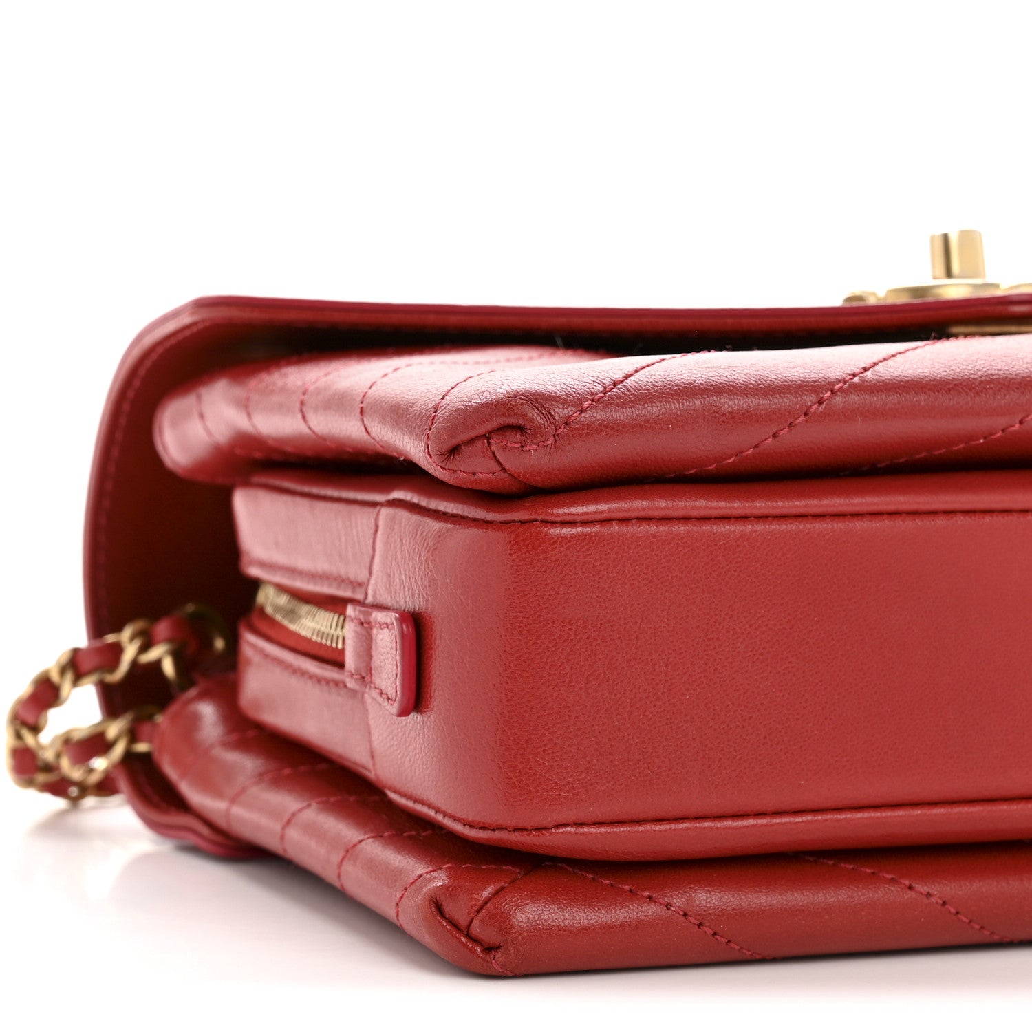 Lambskin Chevron Stitched Envelope Flap Bag Red