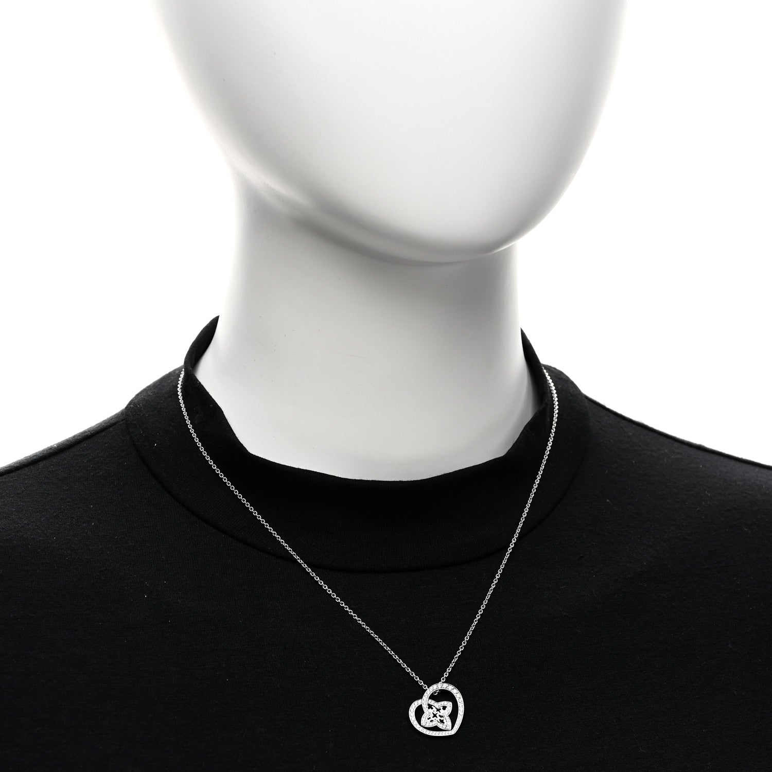 18K White Gold Diamond Small Coeur Heart Pendant Necklace