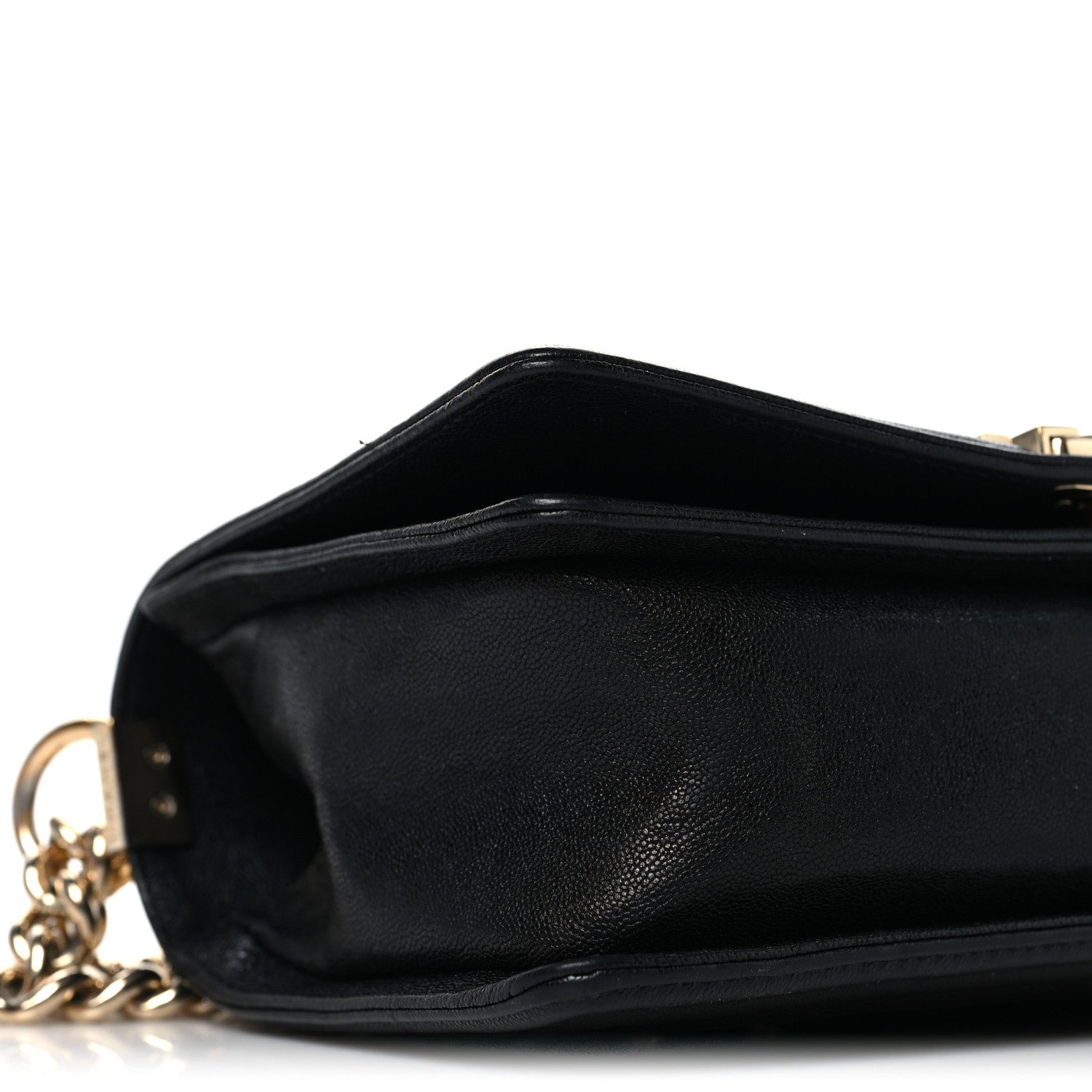 Caviar Chevron Quilted Medium Boy Flap Black