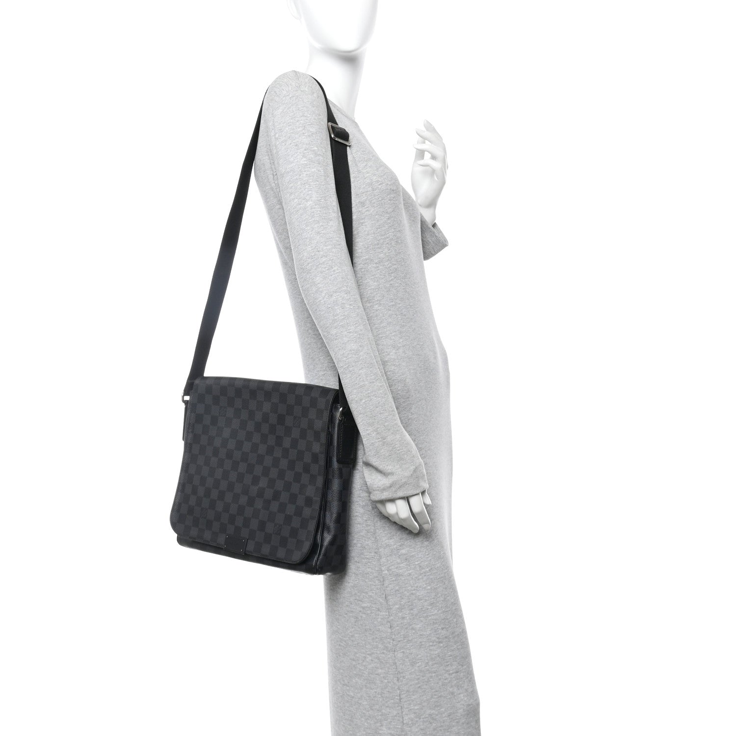 Damier Graphite District MM