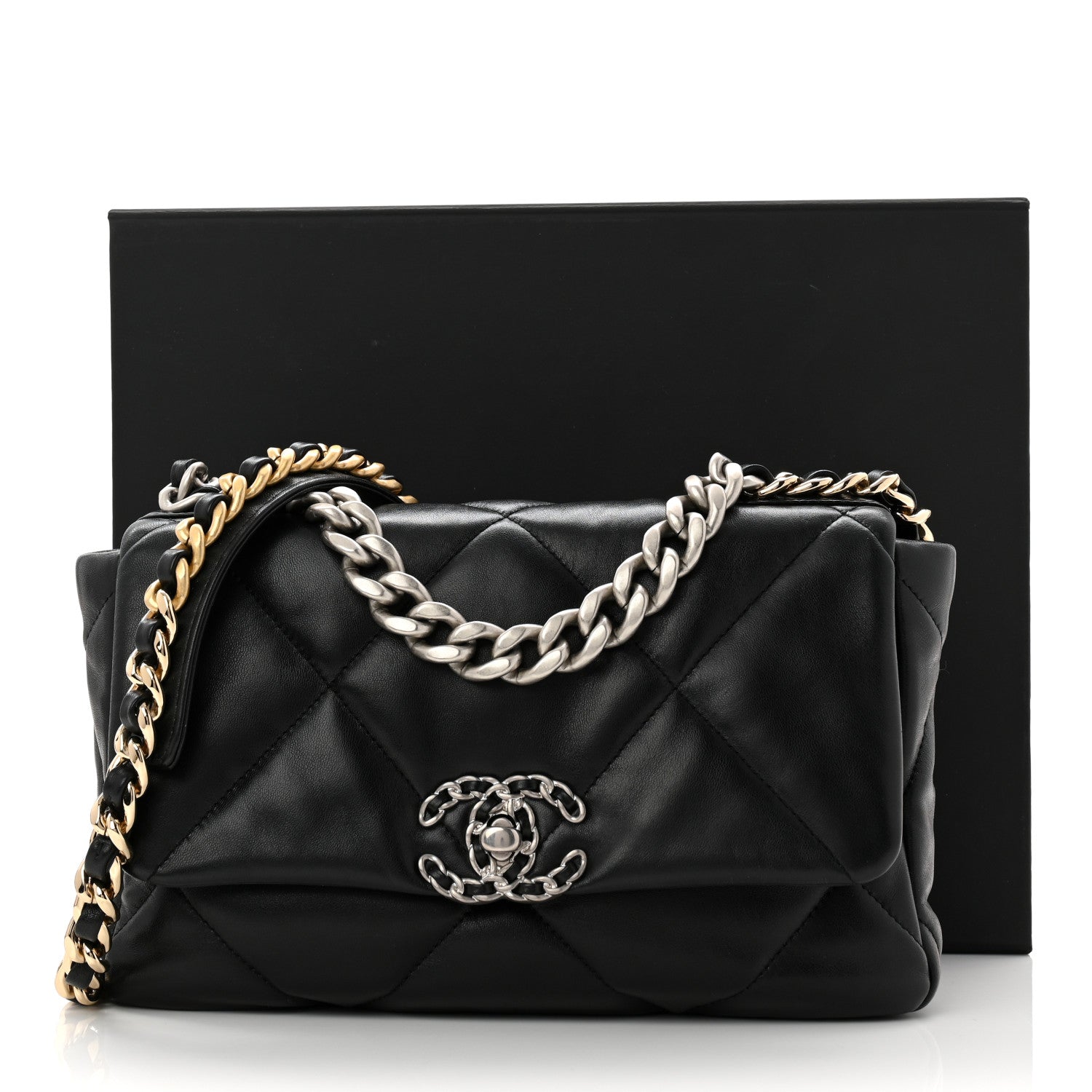 Lambskin Quilted Medium Chanel 19 Flap Black