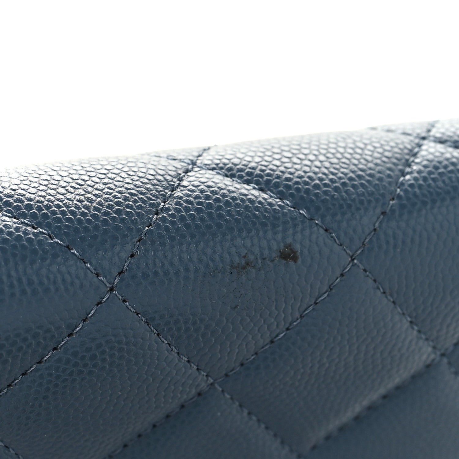 Shiny Caviar Quilted Enamel CC Wallet On Chain WOC Blue