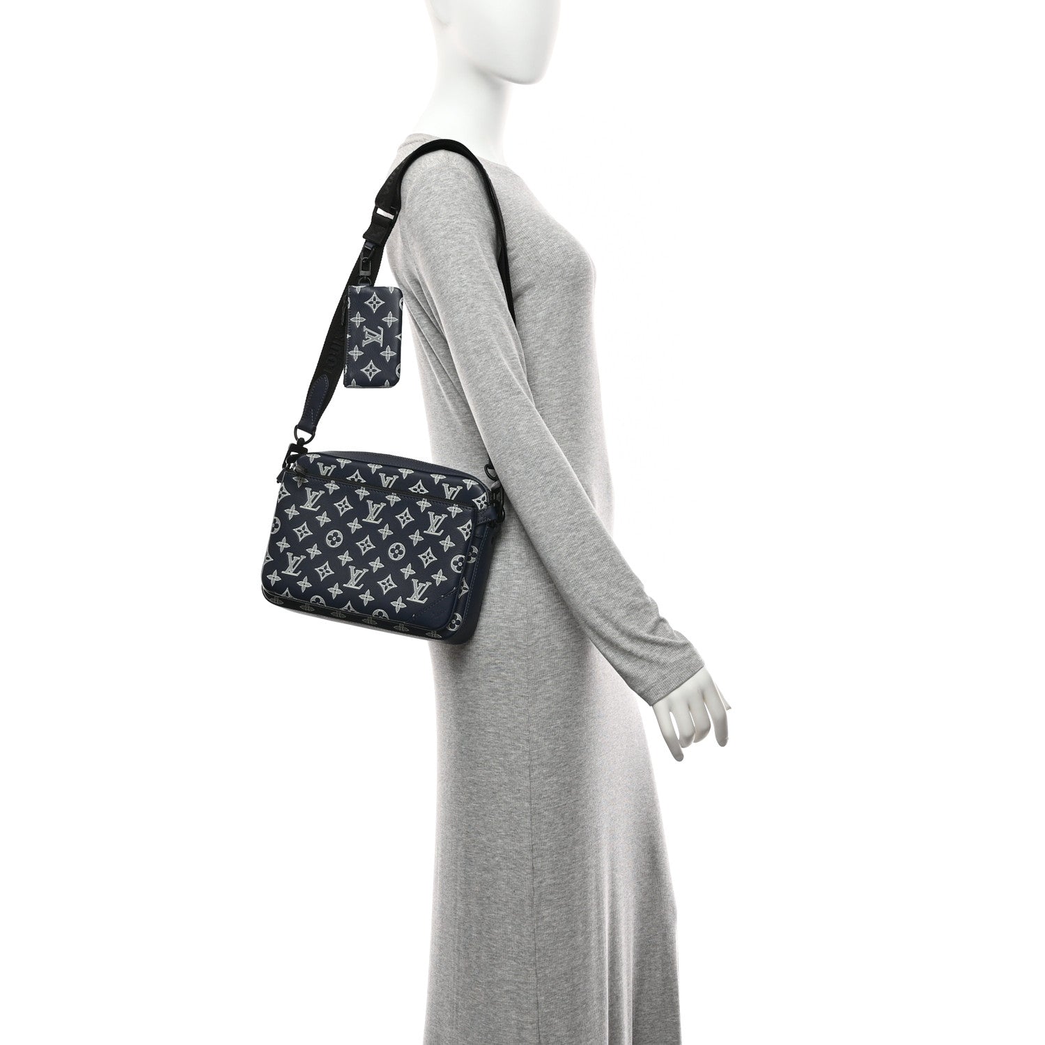 Calfskin Monogram Shadow Trio Messenger Navy White