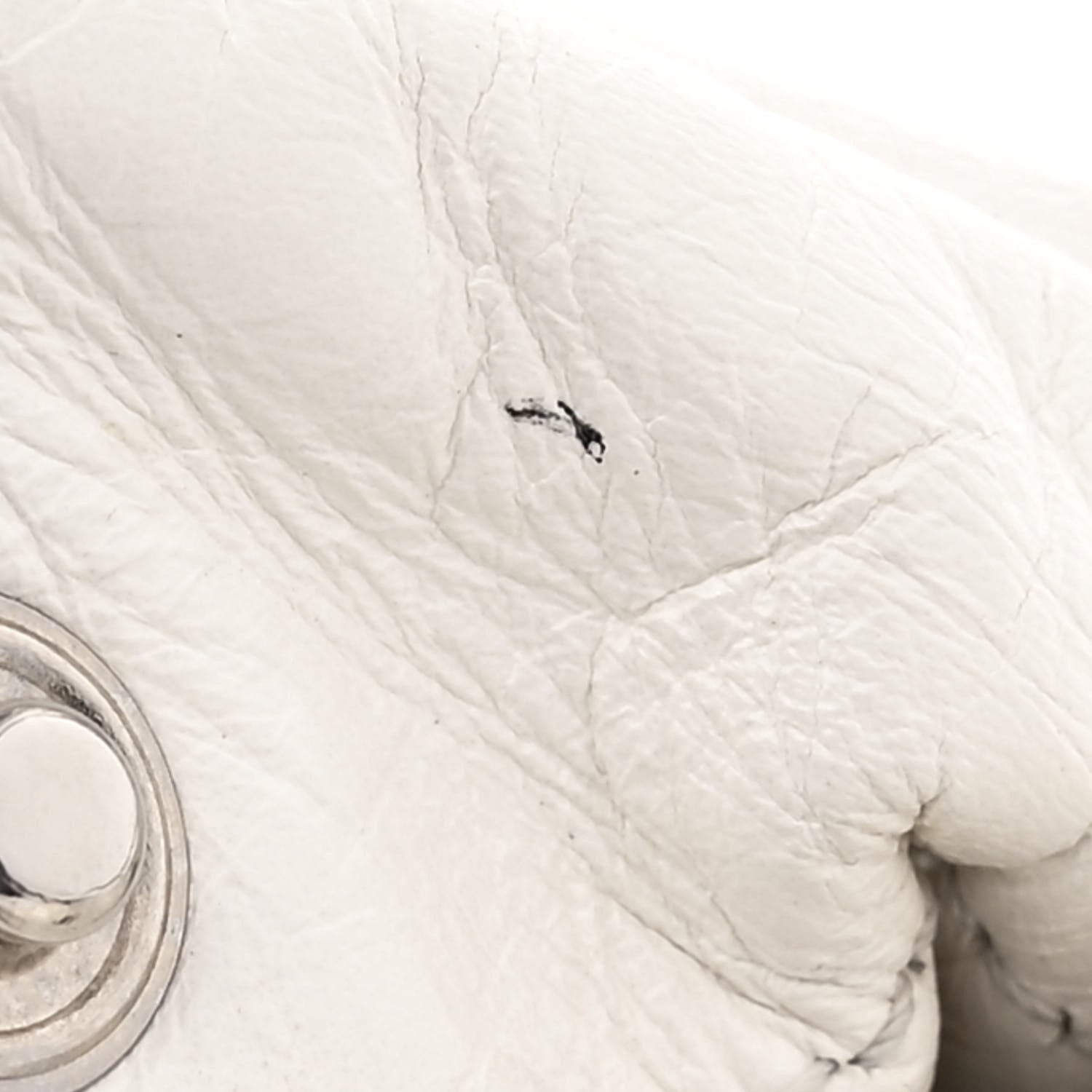 Metallic Shaded Calfskin Quilted Chanel 22 White Silver