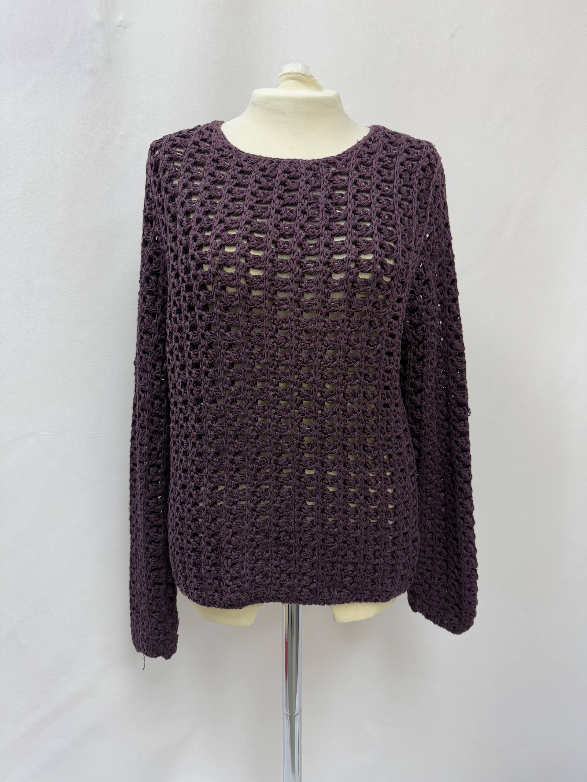 Women's Gucci Crochet Knitted Sweater in Purple Cotton