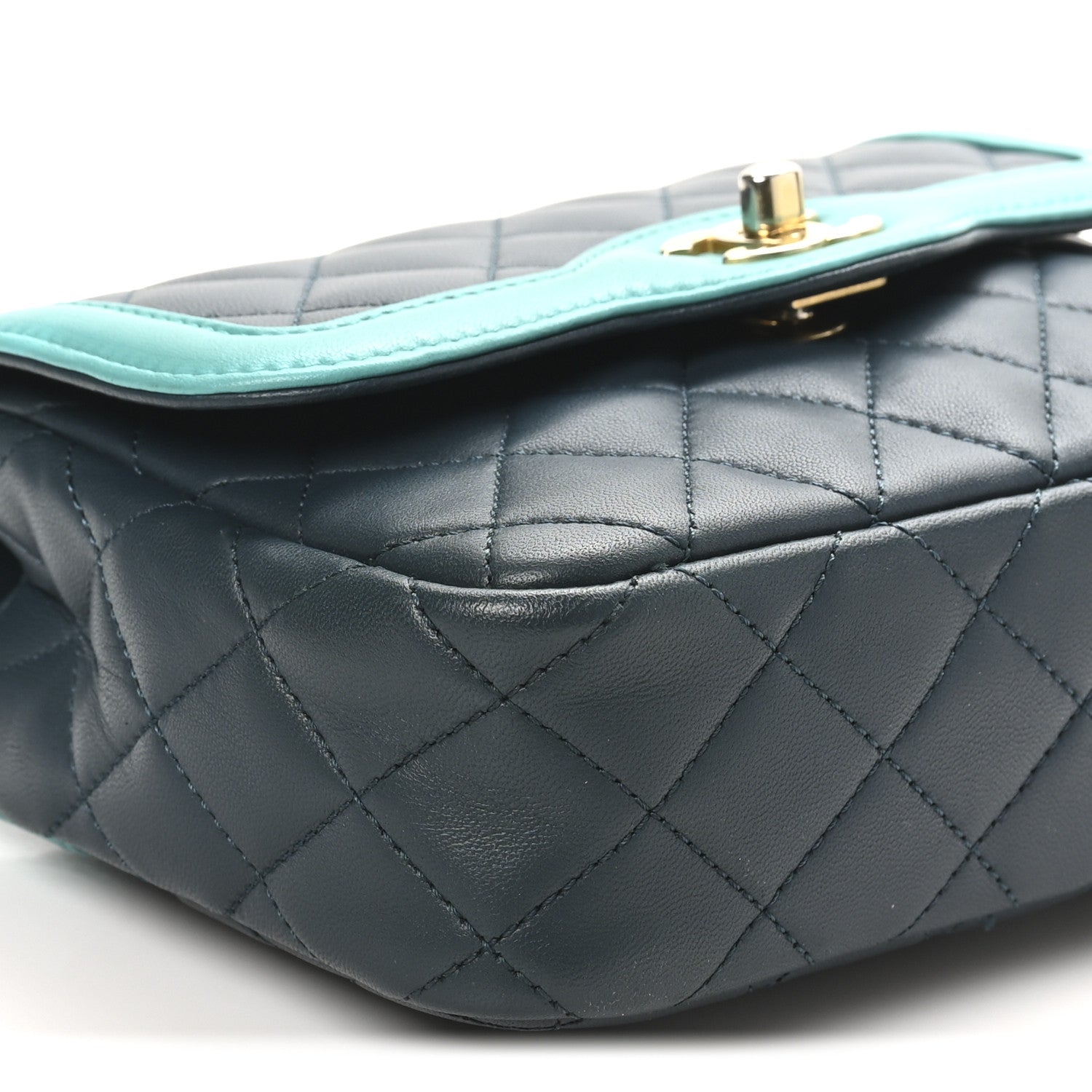 Lambskin Quilted Two Tone Day Flap Navy Turquoise