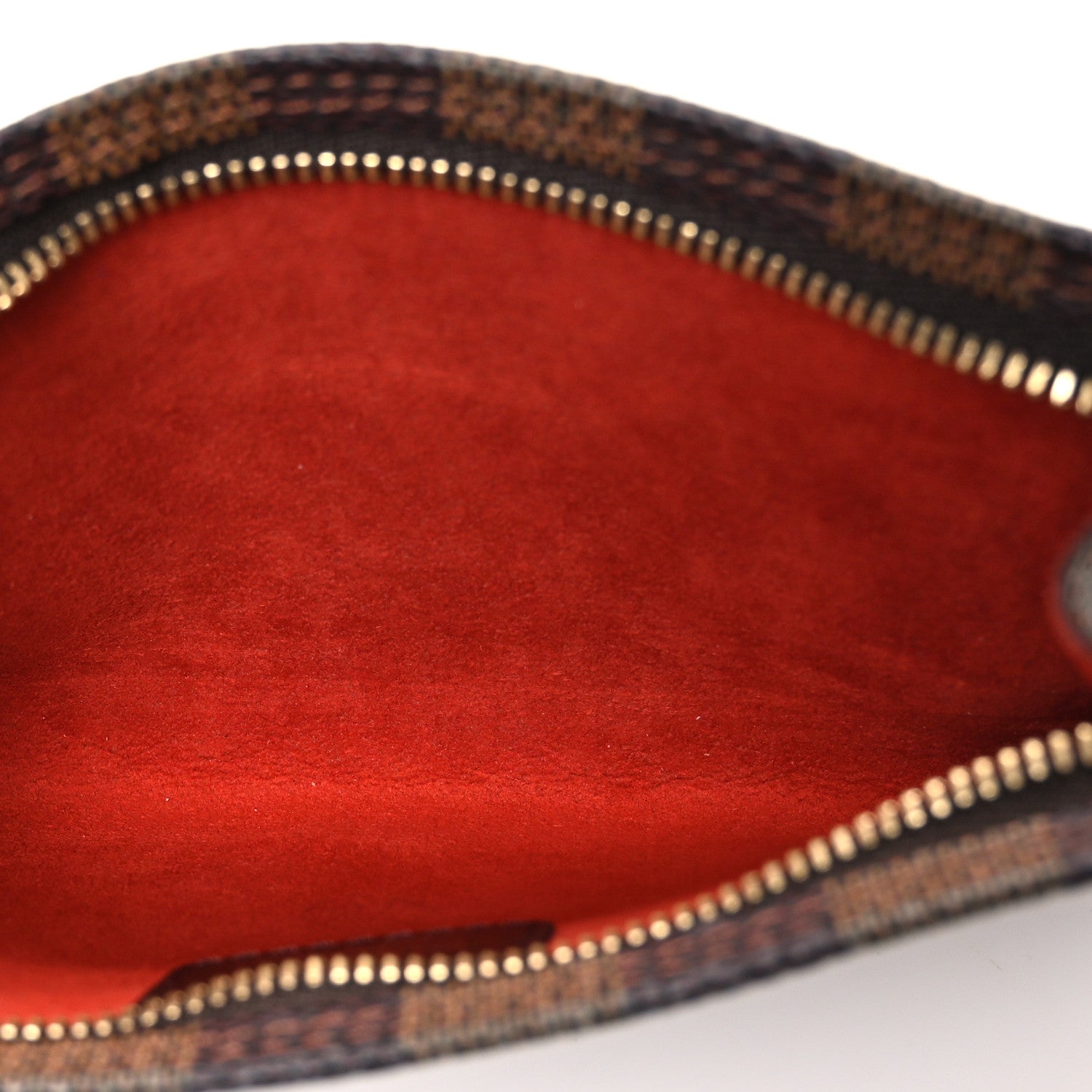 Damier Ebene Marais Bucket Pouch