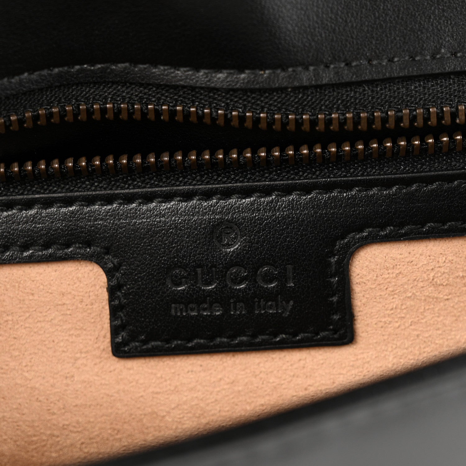 Calfskin Matelasse Small GG Marmont Shoulder Bag Black