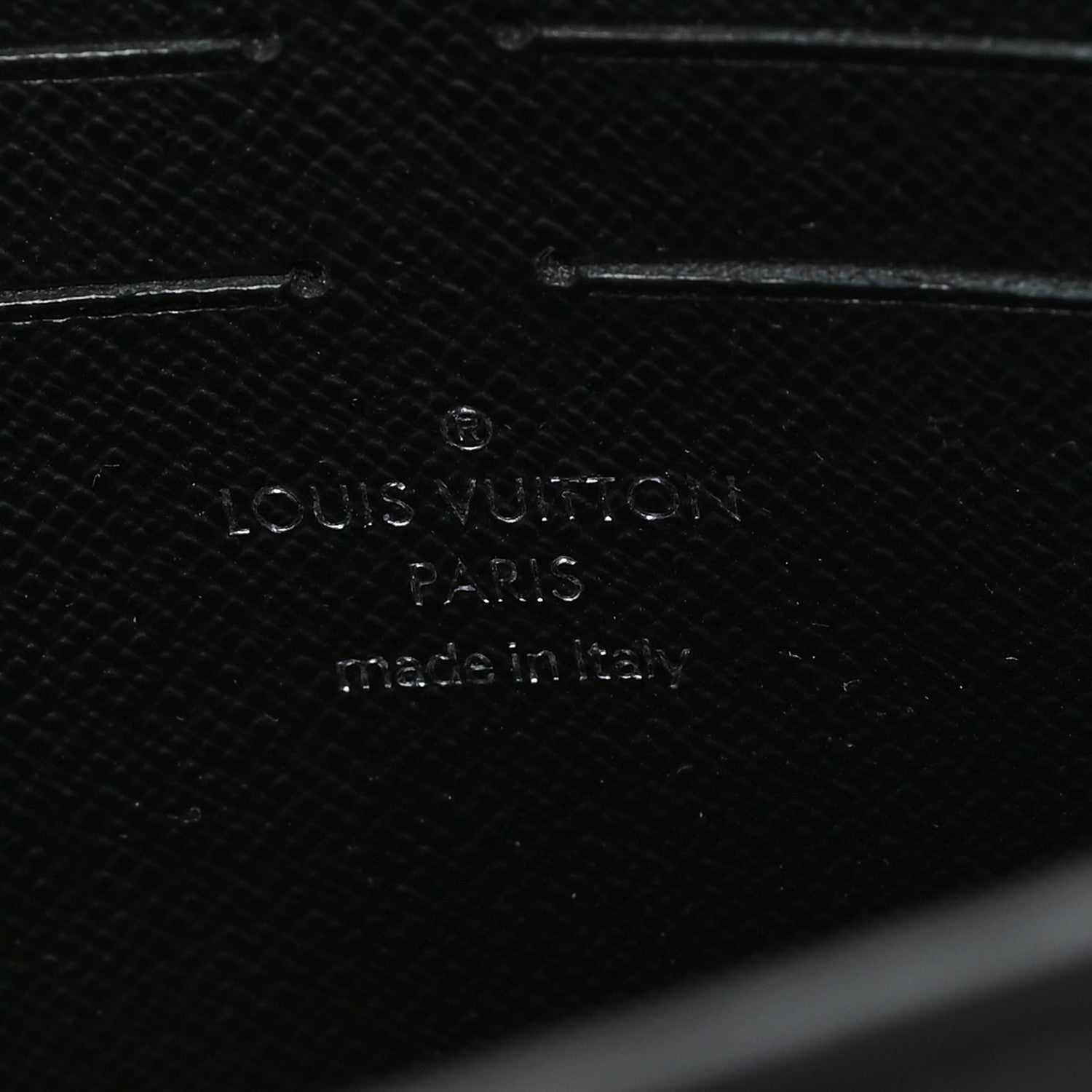 Monogram Eclipse Pochette Voyage MM