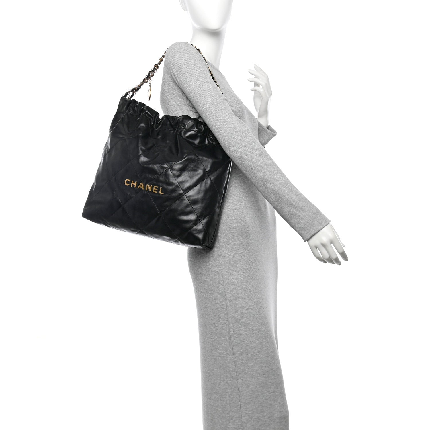 Shiny Calfskin Quilted Chanel 22 Black