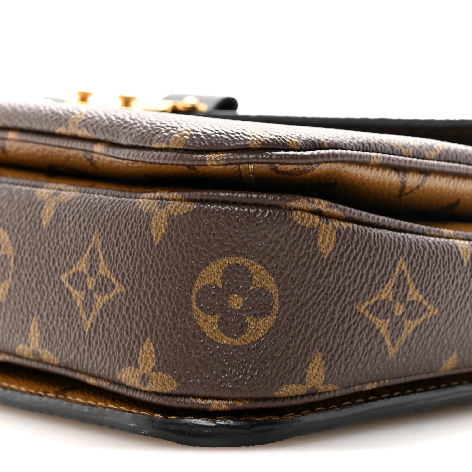 Reverse Monogram Pochette Metis