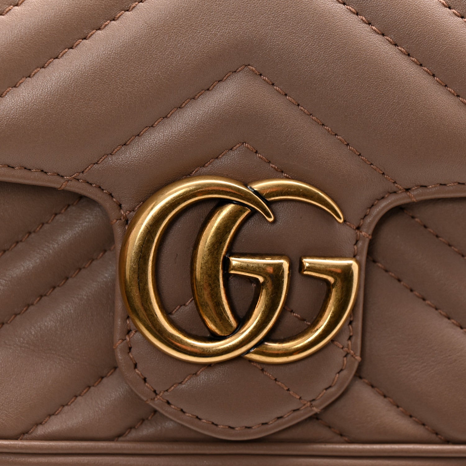 Calfskin Matelasse Super Mini GG Marmont Shoulder Bag Porcelain Rose
