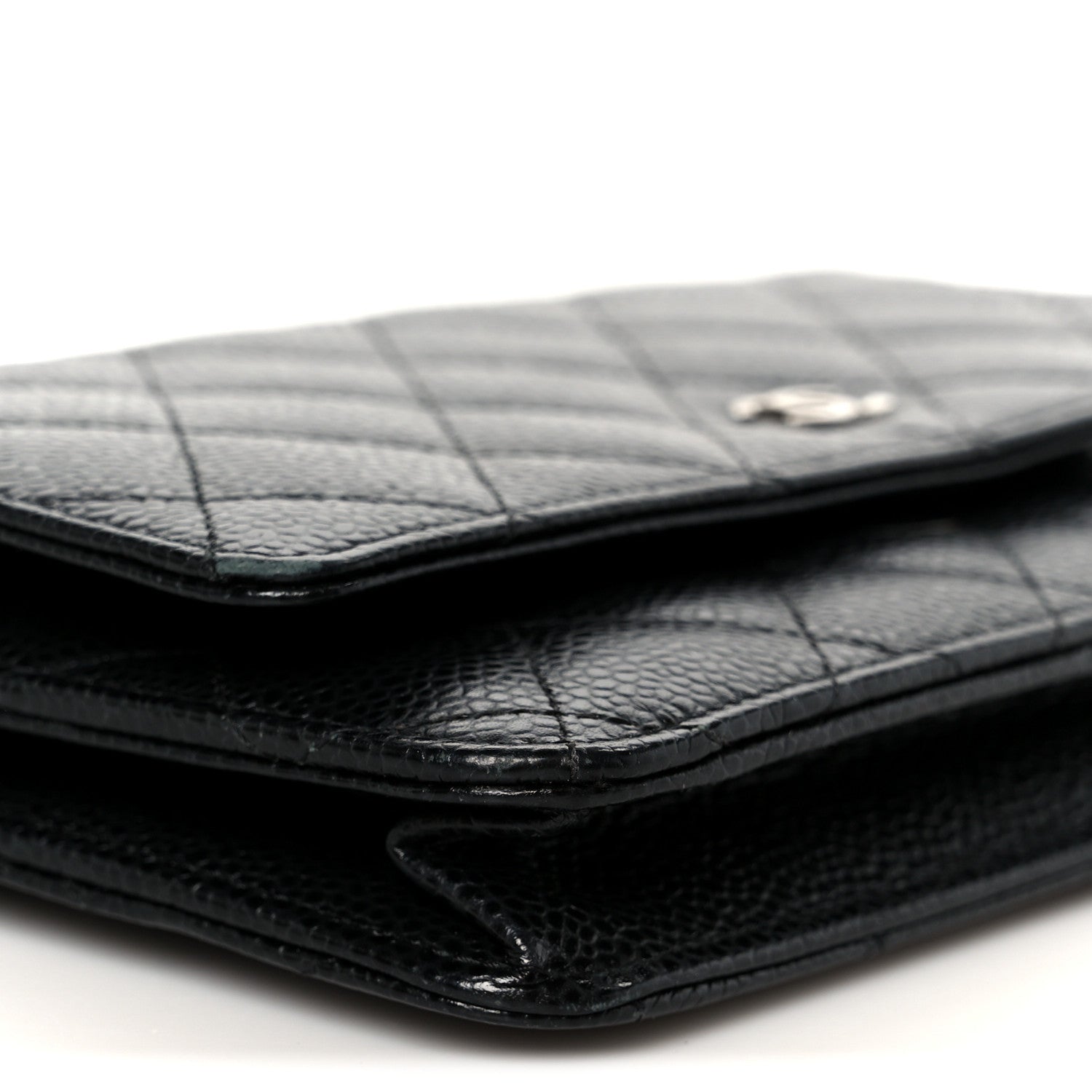 Caviar Quilted Wallet on Chain WOC Black