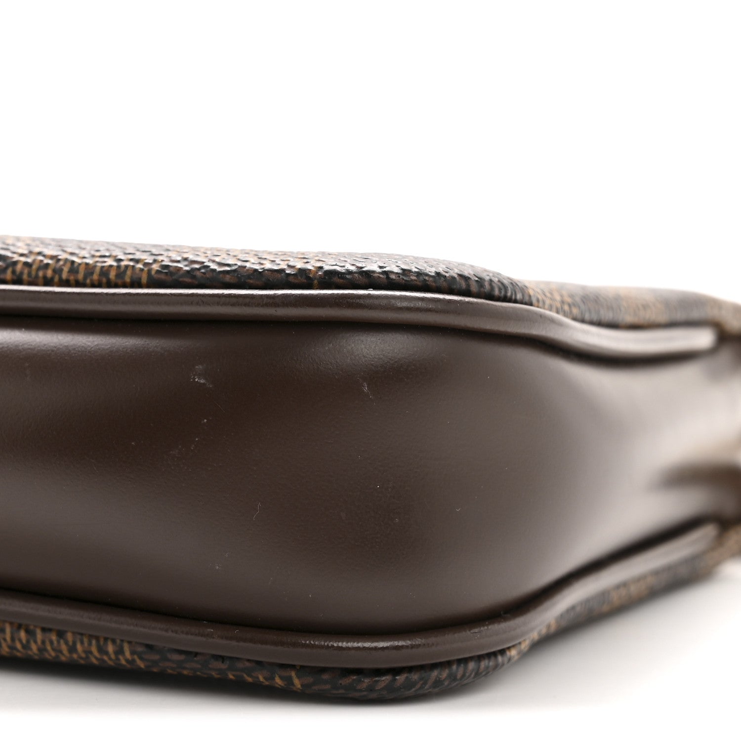 Damier Ebene Navona Pochette Accessories