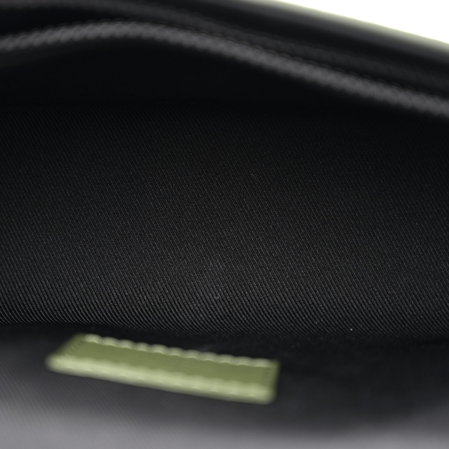 Damoflage Steamer Wearable Wallet Green