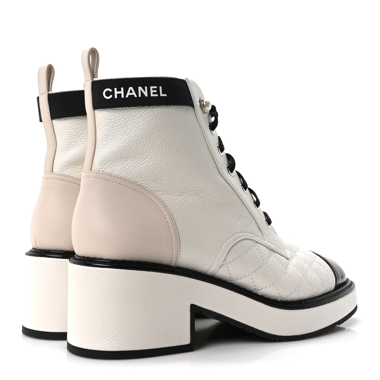 Pearly Calfskin Patent Calfskin Quilted Lace Up Boots 38 White Light Gray Black