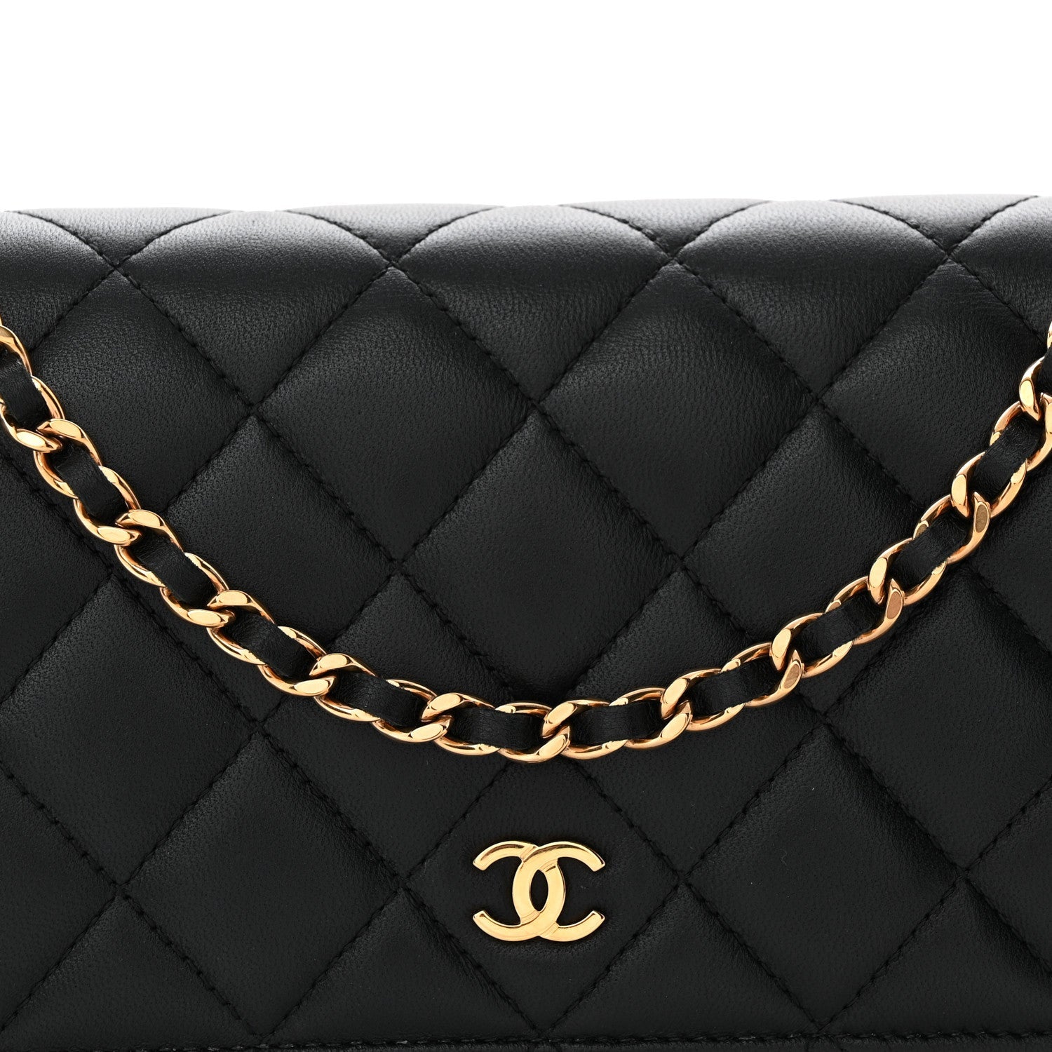 Lambskin Quilted Wallet On Chain WOC Black