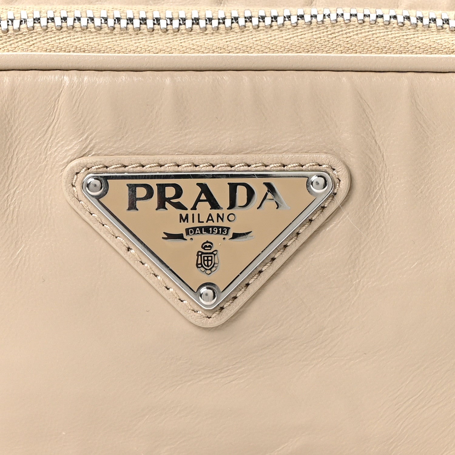 Nappa Antique Multi-Pocket Shoulder Bag Deserto
