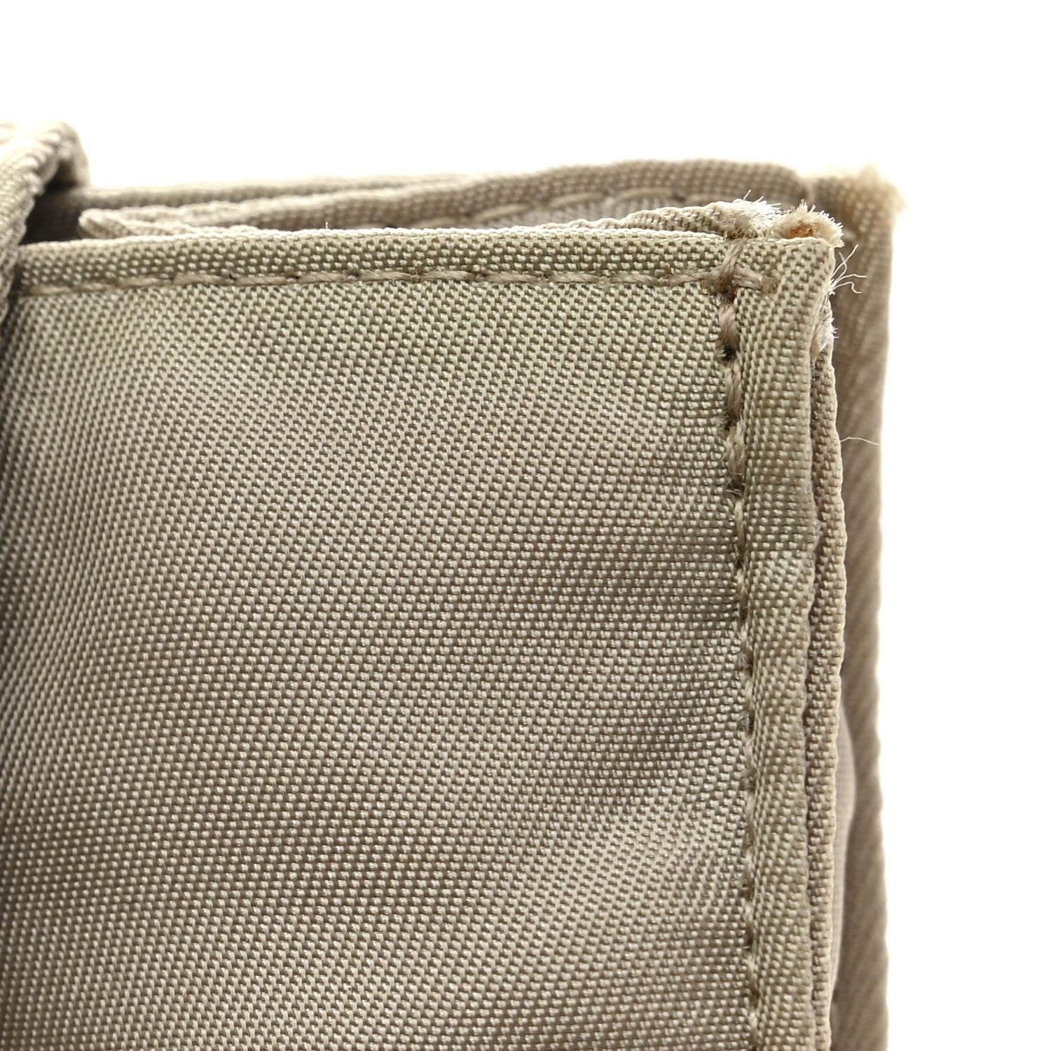 Satin Logo Clutch Sabbia
