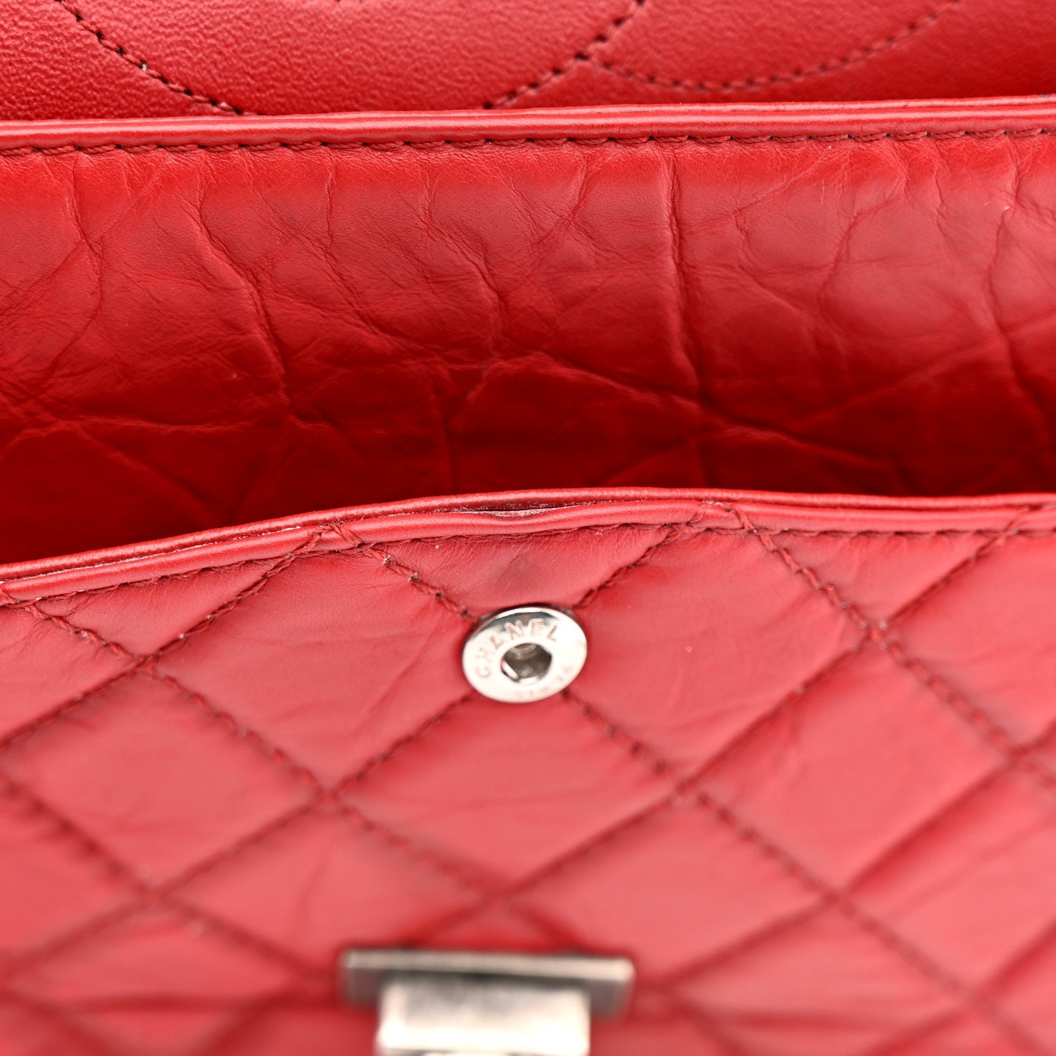 Aged Calfskin Quilted 2.55 Reissue 226 Flap Red