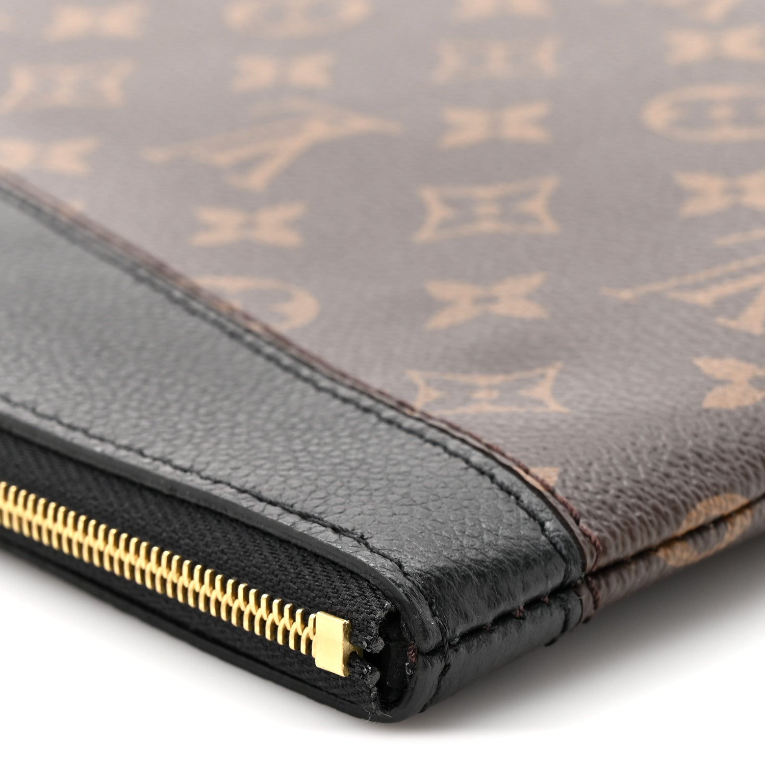 Monogram Daily Pouch Black