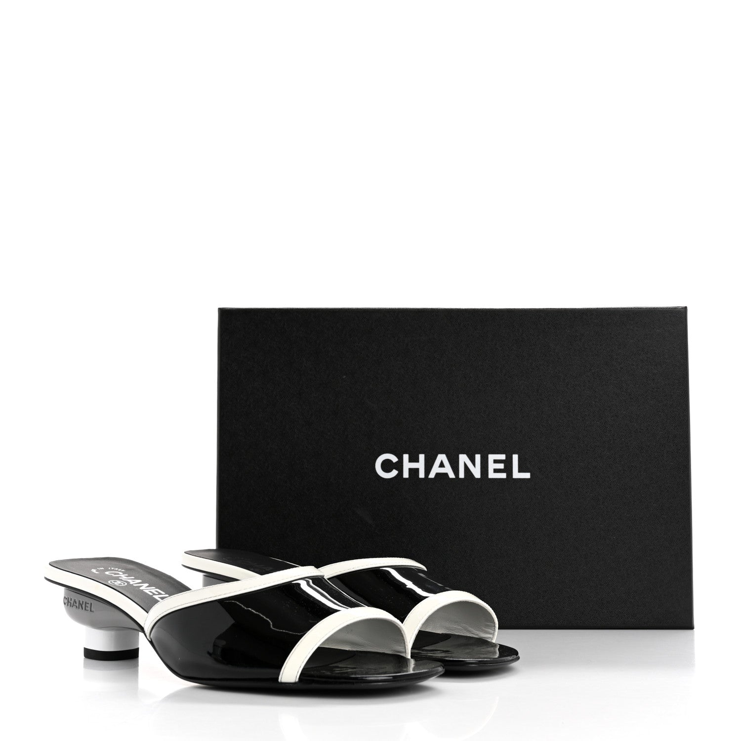 Patent Calfskin Mules  39 Black White Grey