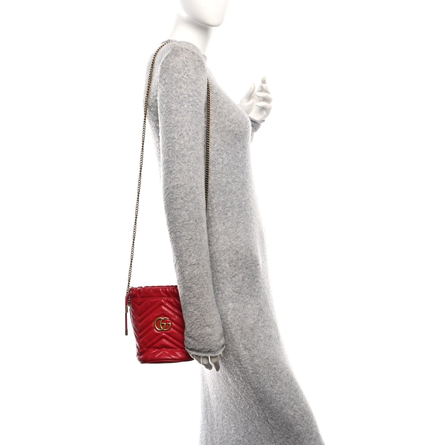Calfskin Matelasse Mini GG Marmont 2.0 Bucket Bag Hibiscus Red