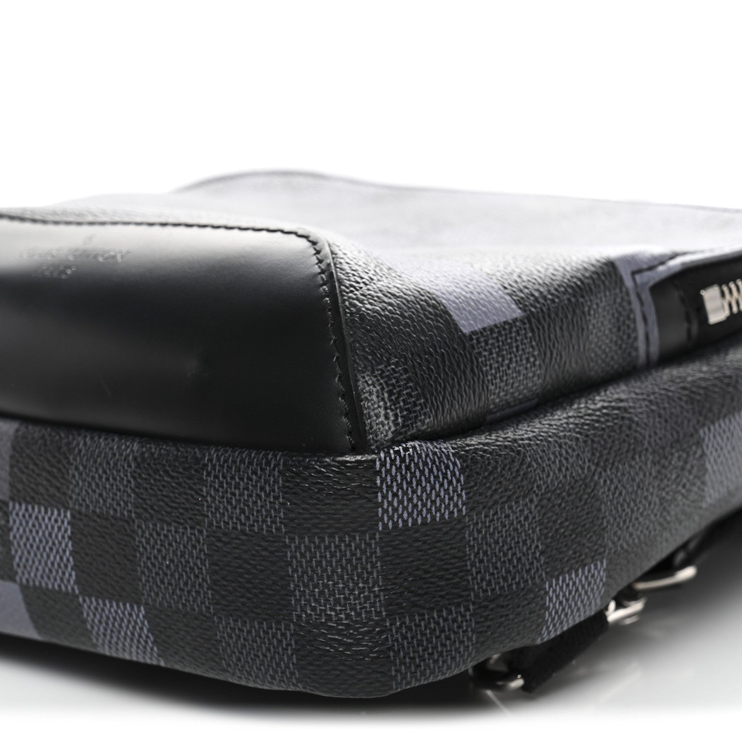 Damier Graphite Pixel Avenue Sling Backpack Gris