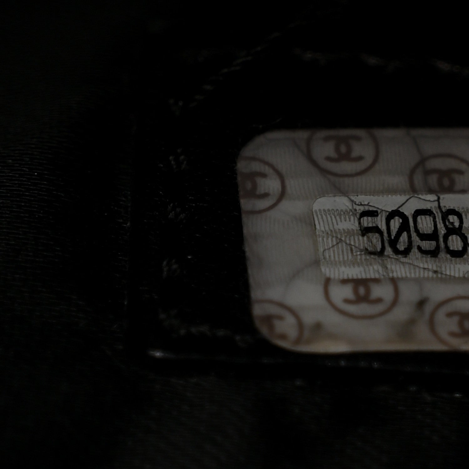 Caviar Logo Shoulder Bag Black