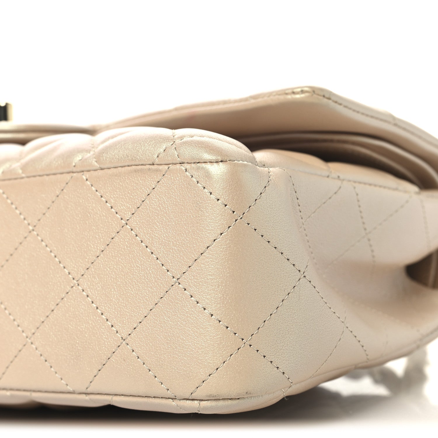 Iridescent Caviar Quilted Medium Double Flap Beige