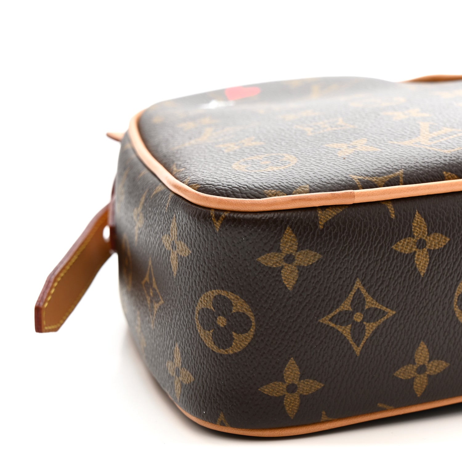 Monogram Game On Coeur