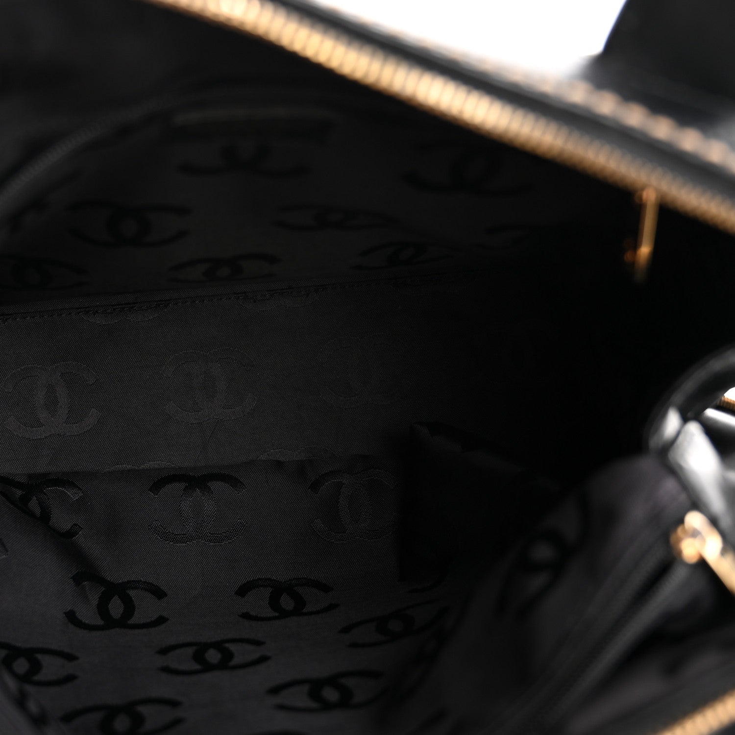 Calfskin Wild Stitch Vertical Top Handle Bag Black