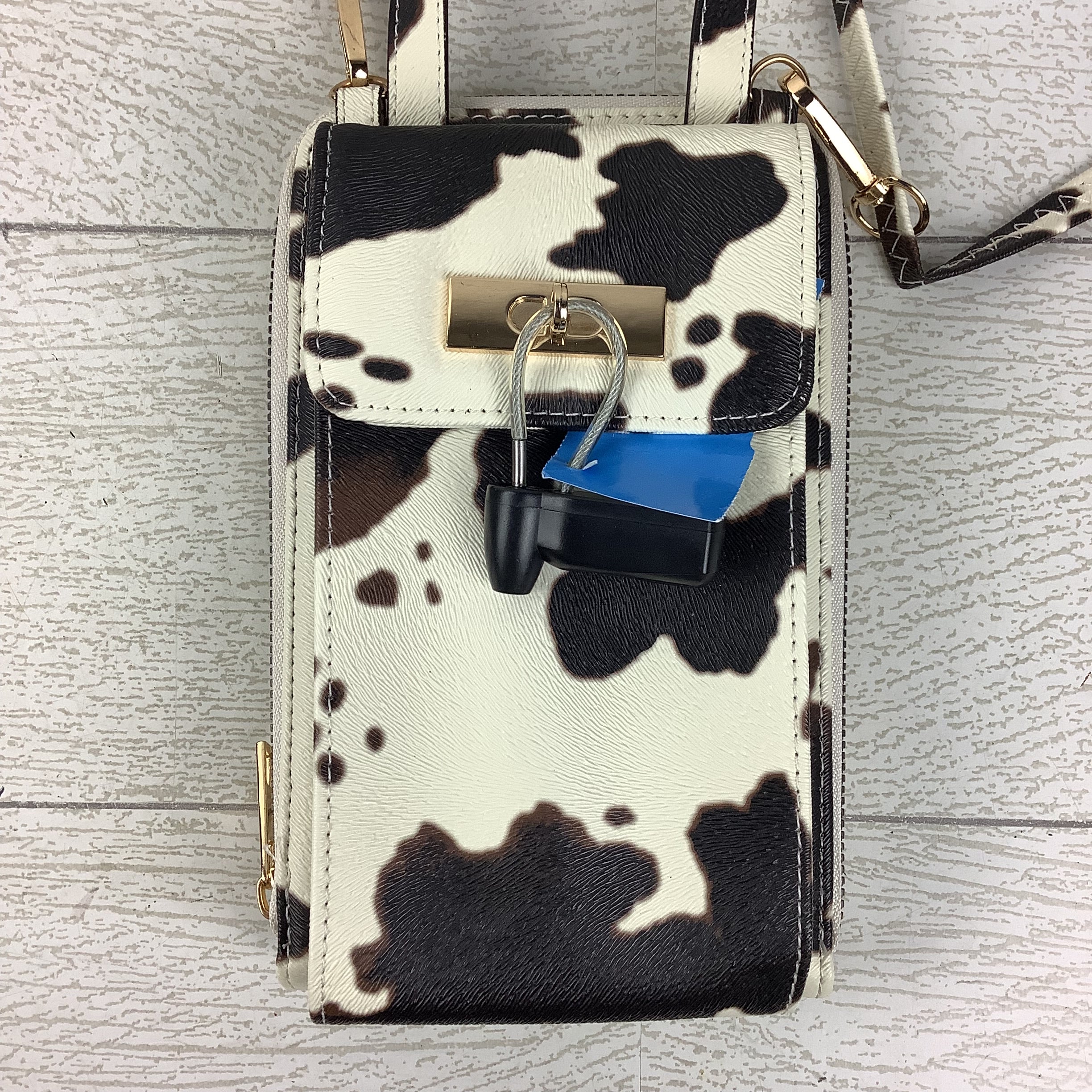 Crossbody By Clothes Mentor, Size: Small