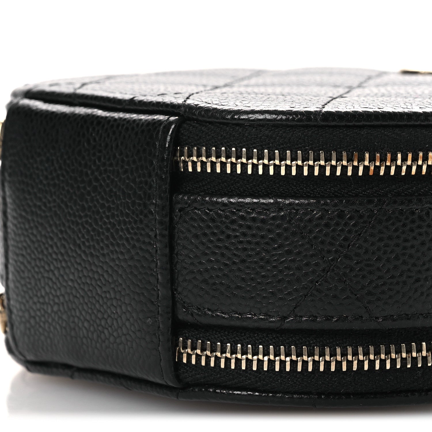 Caviar Quilted Round Handle With Care Vanity With Chain Black