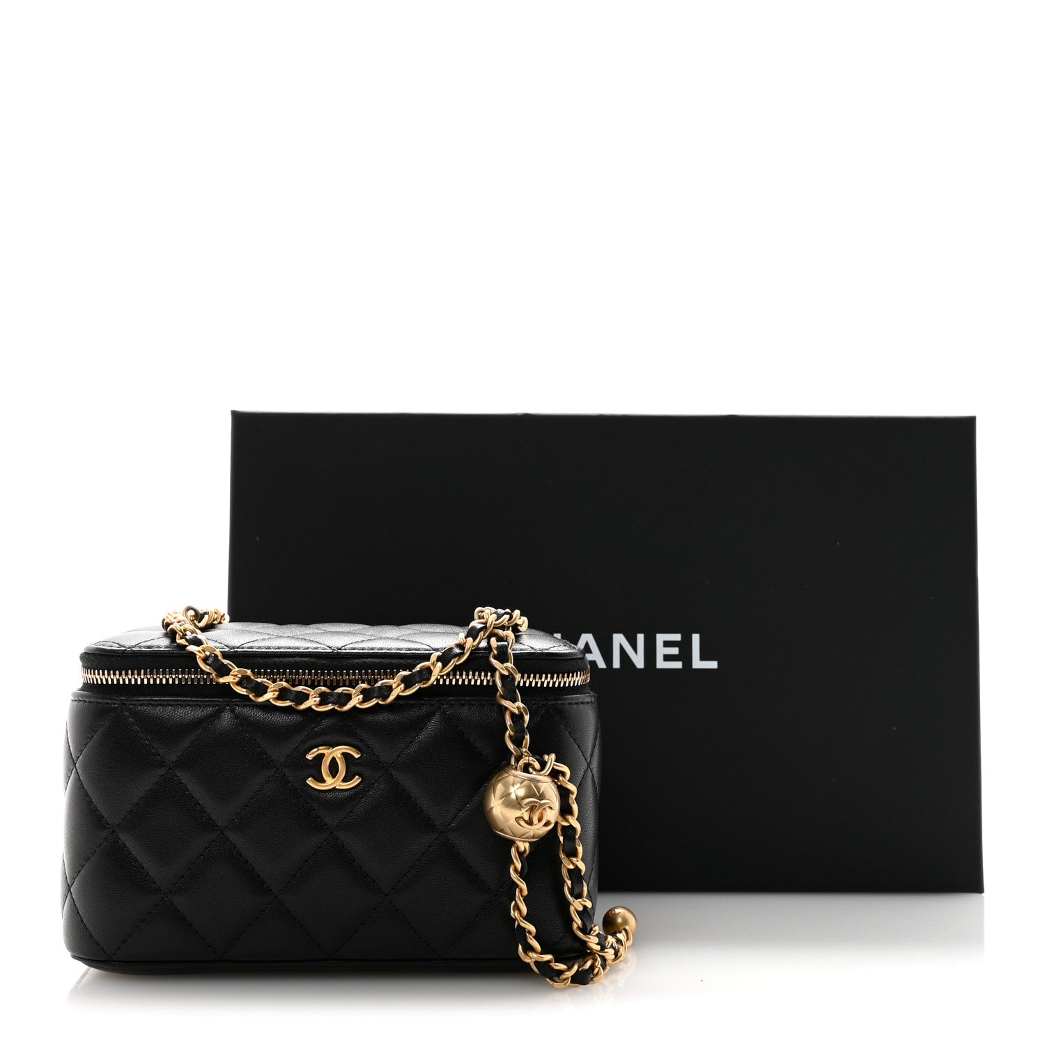 Lambskin Quilted Pearl Crush Small Vanity Case With Chain Black