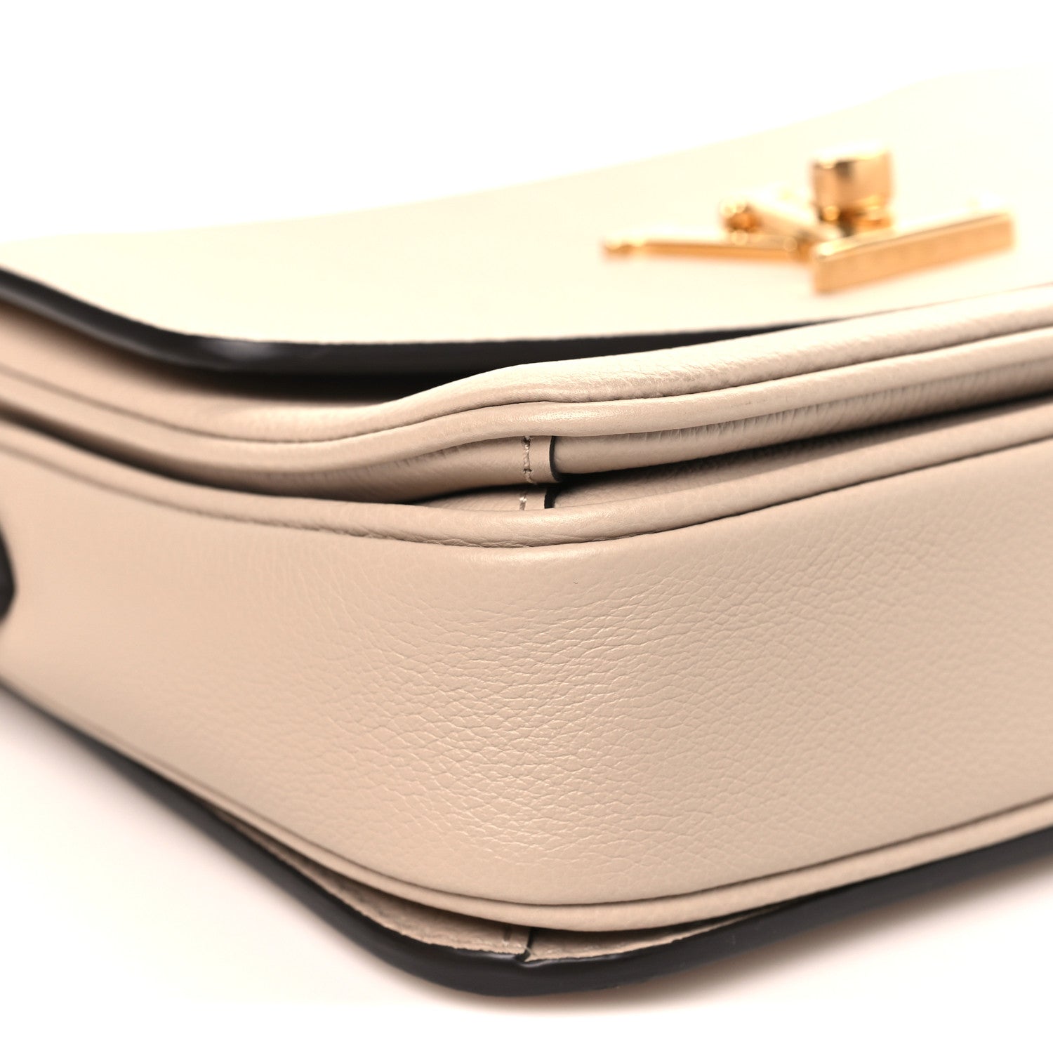 Grained Calfskin Lockme Oxford Greige