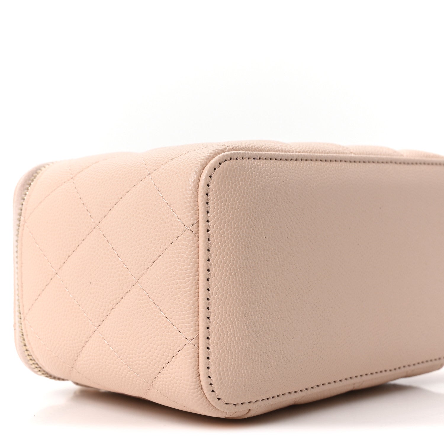 Caviar Quilted Small Vanity Case With Chain Light Beige