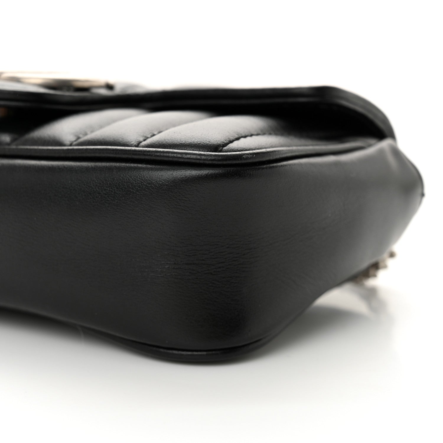 Calfskin Matelasse Aria Super Mini GG Marmont Shoulder Bag Black