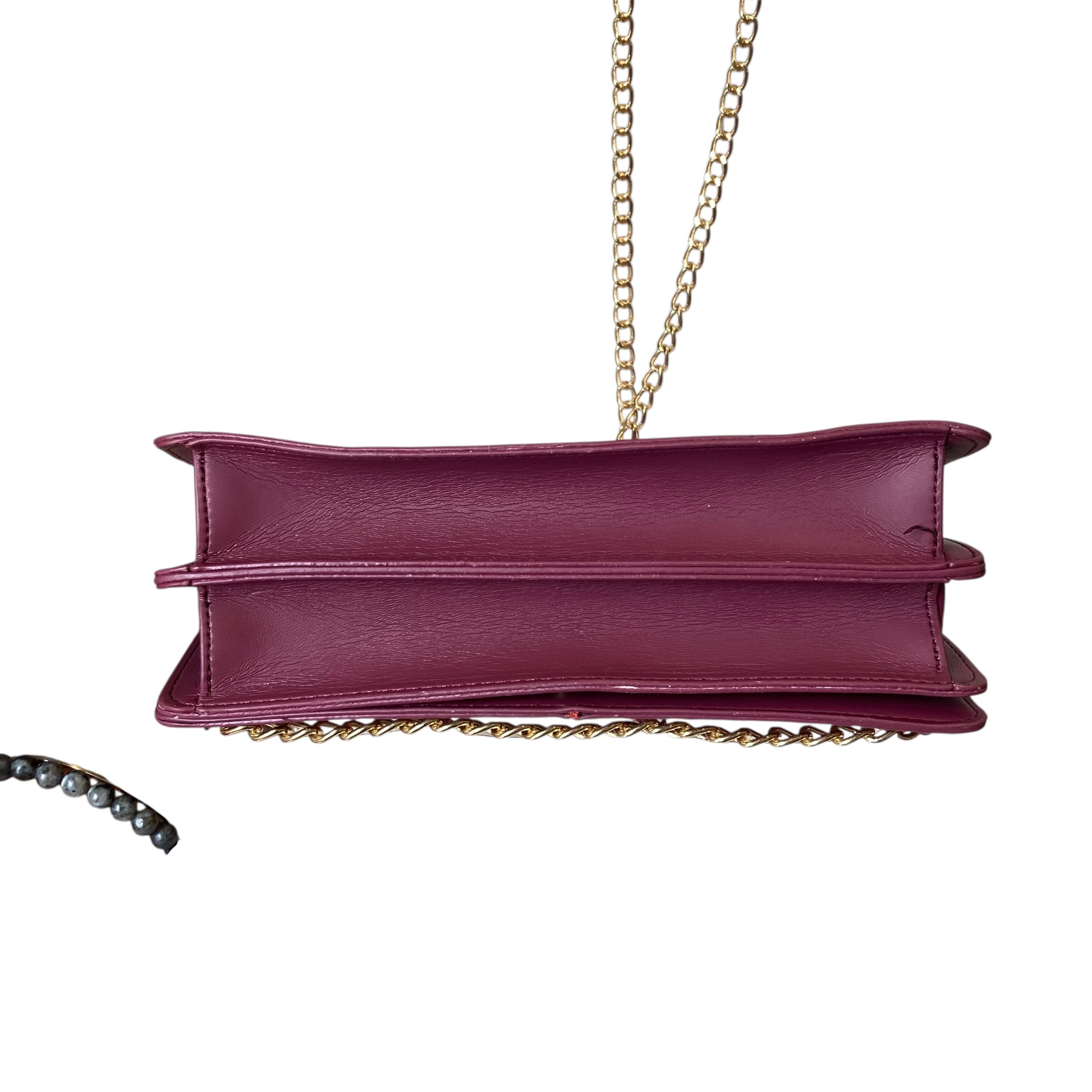 Crossbody In Purple, Size:Medium