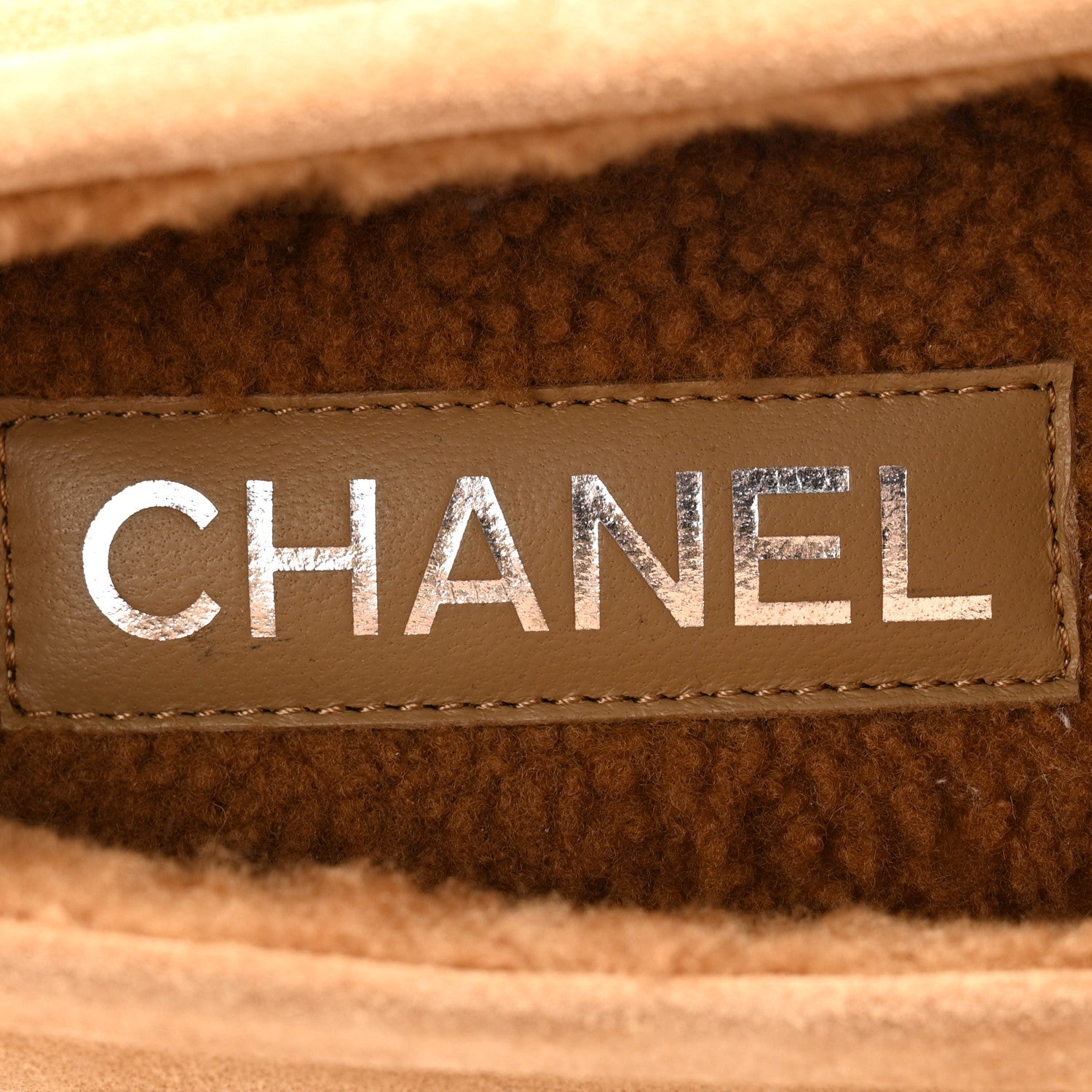 Suede Calfskin CC Loafers 38.5 Dark Beige