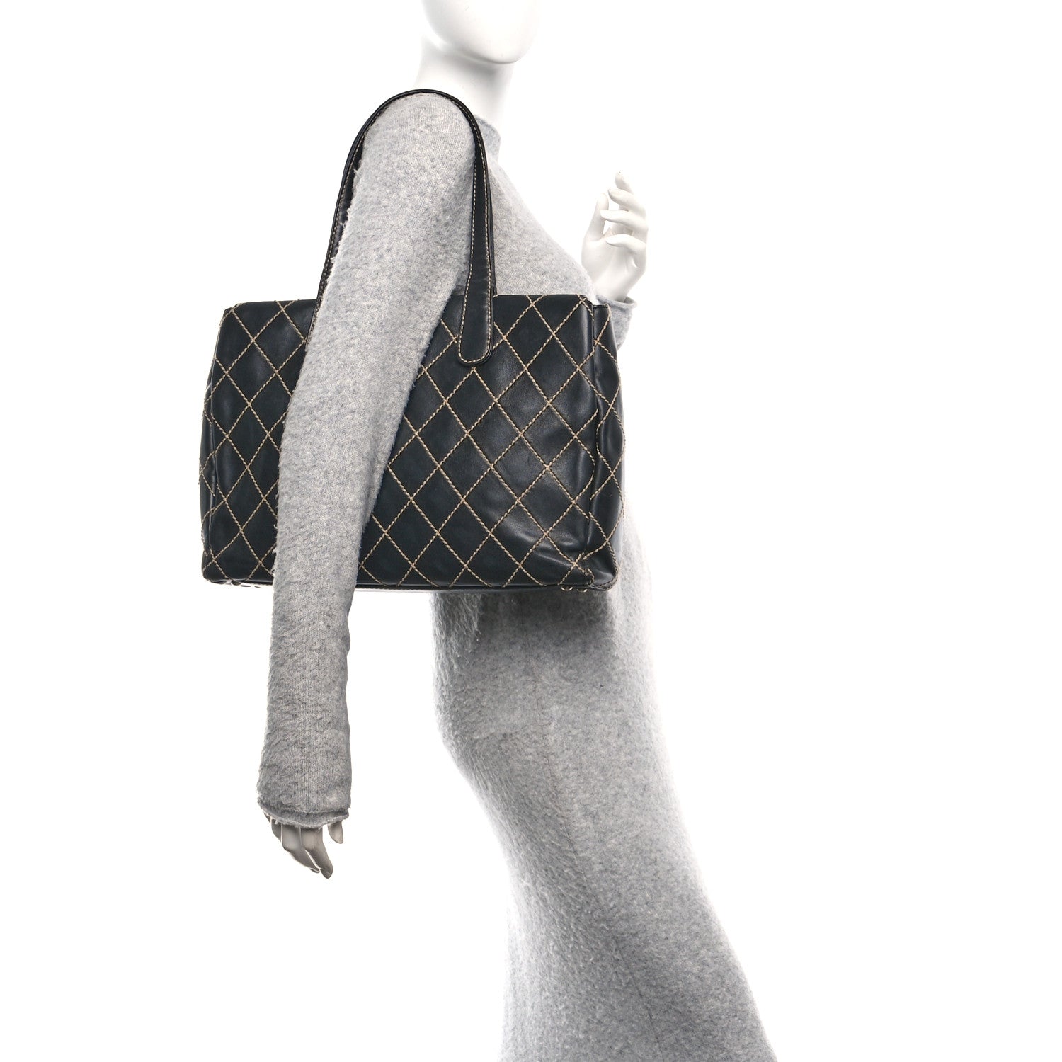 Calfskin Wild Stitch Large Tote Black